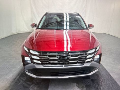Used 2025 Hyundai Tucson Limited image 11