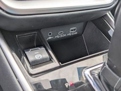 Used 2024 Subaru Outback Limited image 28