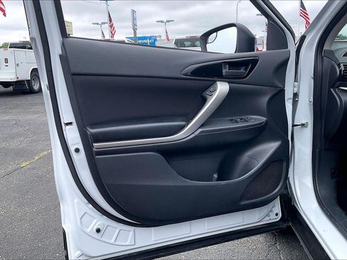 Used 2024 Mitsubishi Eclipse Cross LE AWD/4WD image 25