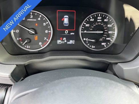 Used 2025 Subaru Crosstrek 2.0i Premium w/ Crosstrek Mirror Package AWD/4WD image 34