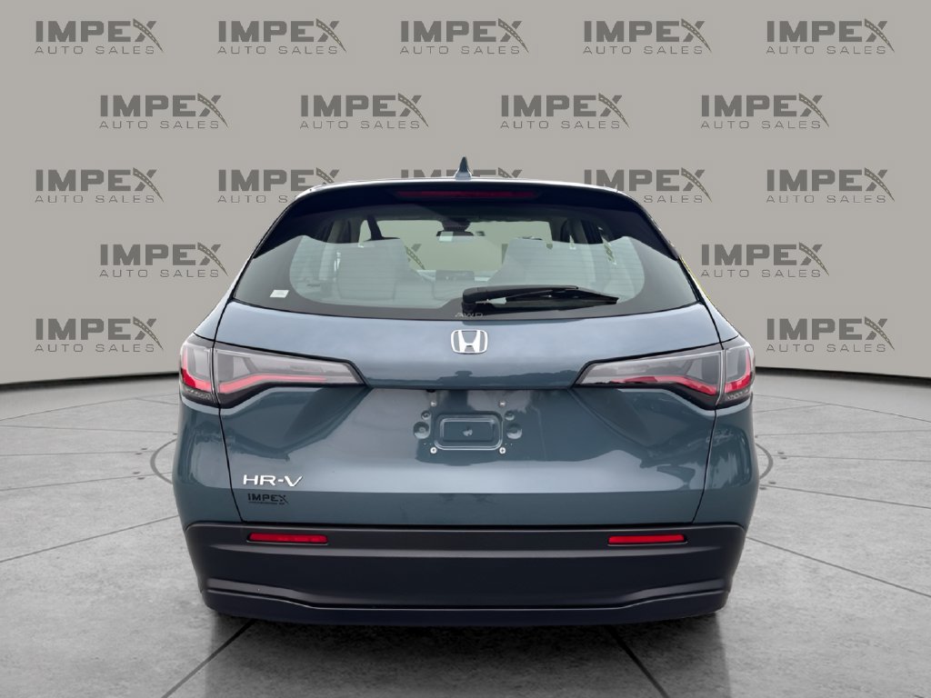 Used 2025 Honda HR-V LX image 4