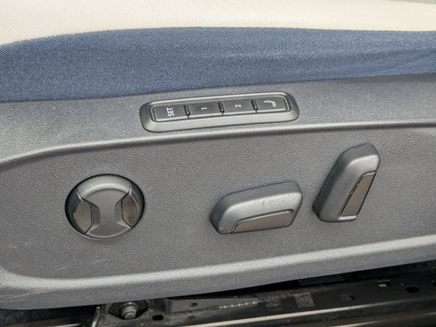 Used 2023 Volkswagen ID.4 Pro S AWD/4WD image 26