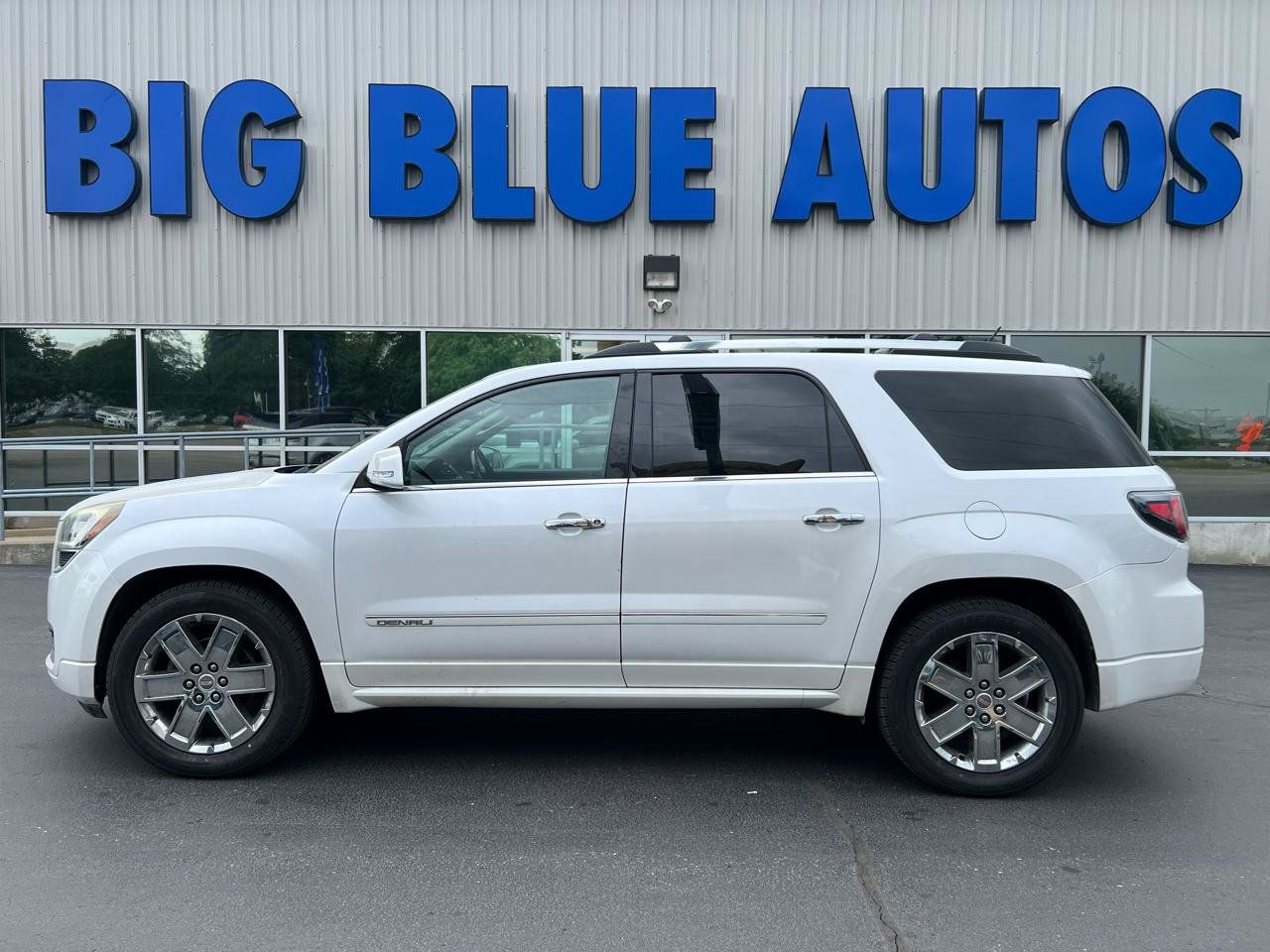 Used 2016 GMC Acadia Denali AWD/4WD image 2