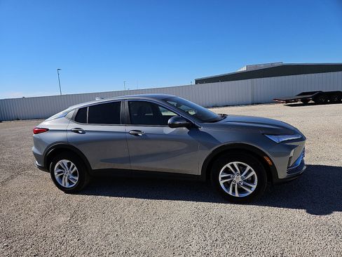 New 2026 Buick Envista Preferred w/ Convenience II Package image 6