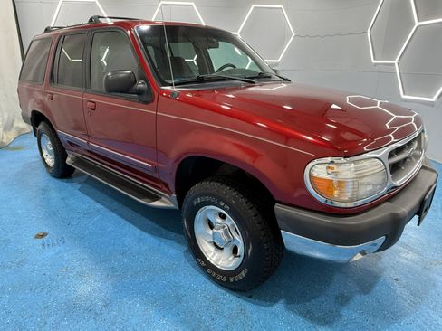 Used 1999 Ford Explorer 4WD 4-Door image 10
