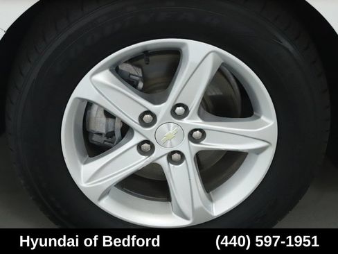 Used 2020 Chevrolet Malibu LS FWD image 36