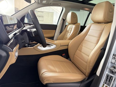 New 2026 Mercedes-Benz GLE 580 4MATIC image 5
