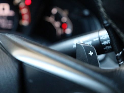 Used 2017 Honda Civic Sport image 39