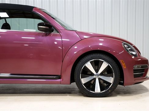 Used 2017 Volkswagen Beetle #PinkBeetle FWD image 26