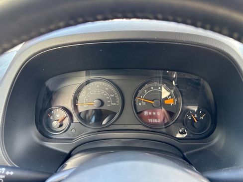 Used 2015 Jeep Patriot High Altitude image 11