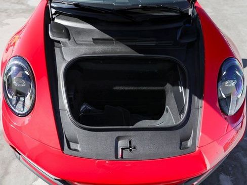 Certified 2025 Porsche 911 Carrera image 28