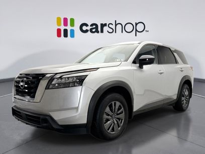 Used 2024 Nissan Pathfinder S