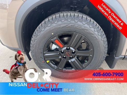 New 2026 Nissan Rogue Rock Creek image 9