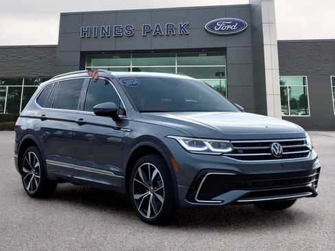 Used 2024 Volkswagen Tiguan SEL R-Line AWD/4WD image 1