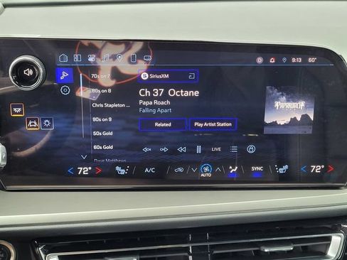 Used 2025 Chevrolet Traverse LT w/ Sun and Wheel Package FWD image 20