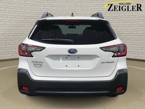 Used 2024 Subaru Outback Premium image 6