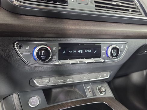 Certified 2023 Audi Q5 2.0T Premium w/ Convenience Package AWD/4WD image 27