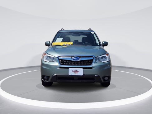 Used 2016 Subaru Forester 2.5i Touring w/ Eyesight & Navigation System AWD/4WD image 2