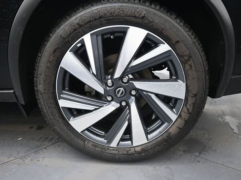 Used 2023 Nissan Murano SL w/ SL Moonroof Package image 9