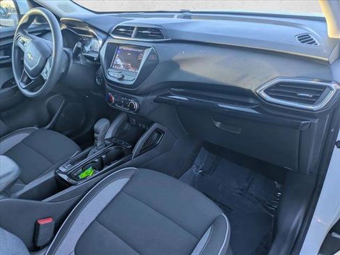 Used 2023 Chevrolet TrailBlazer LT image 21