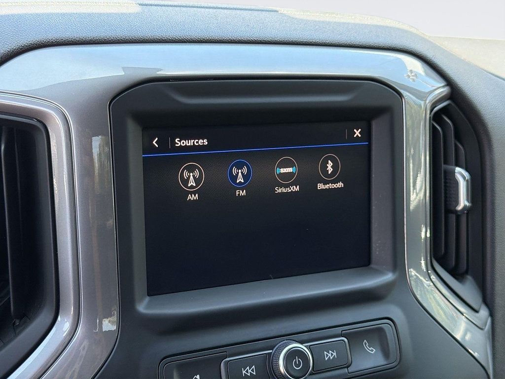 Used 2021 Chevrolet Silverado 1500 Custom RWD image 13