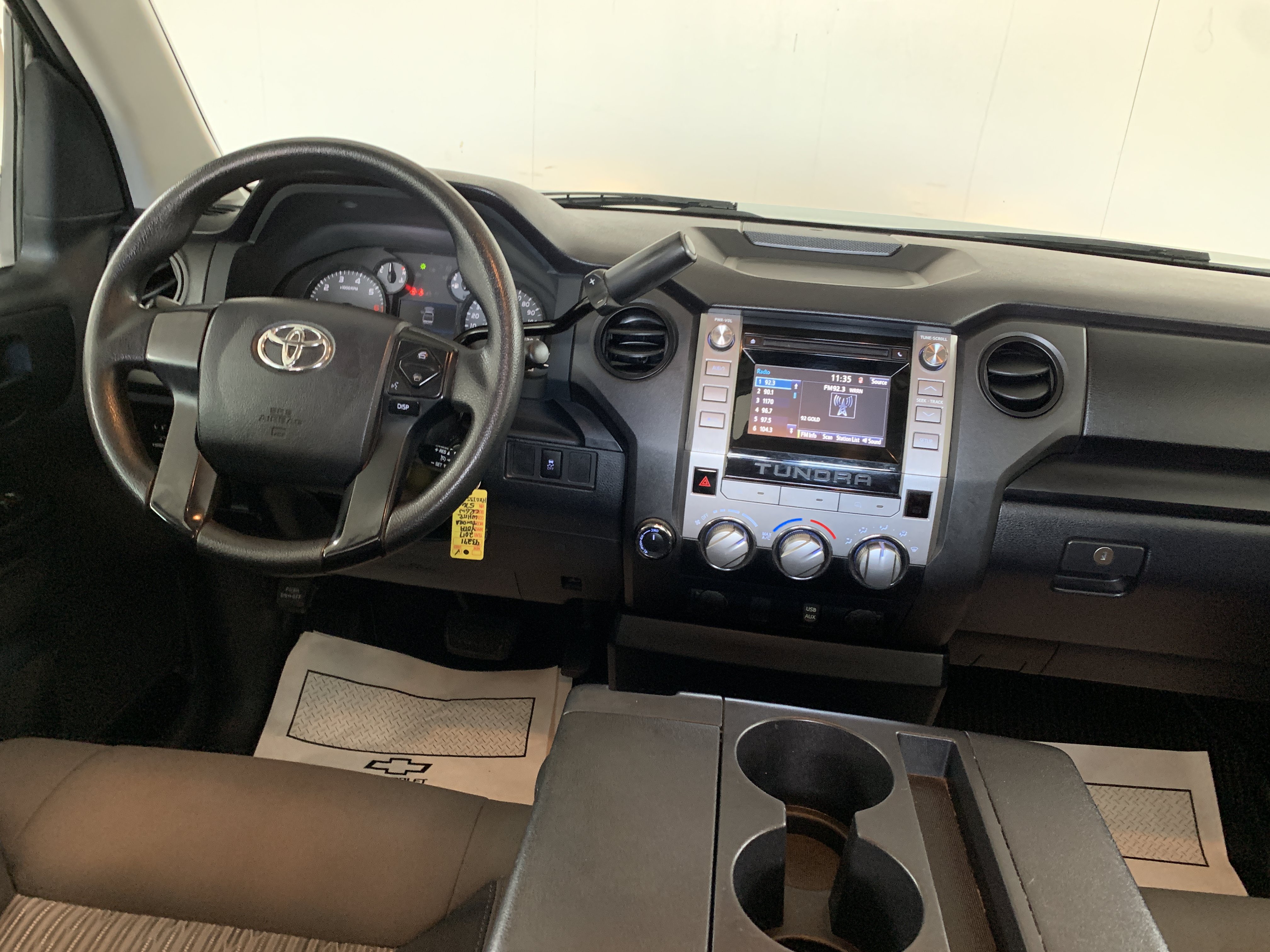 Used 2017 Toyota Tundra SR AWD/4WD image 17