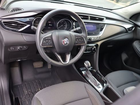 Used 2023 Buick Encore GX Preferred w/ Cold Weather Comfort Package FWD image 5