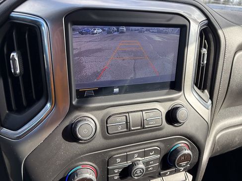 Used 2019 Chevrolet Silverado 1500 LT w/ All-Star Edition image 18