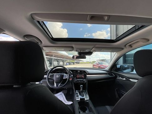 Used 2020 Honda Civic EX image 38