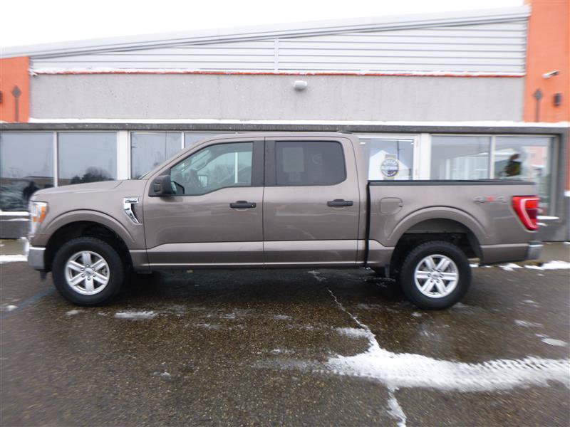 Used 2022 Ford F150 XLT AWD/4WD image 2