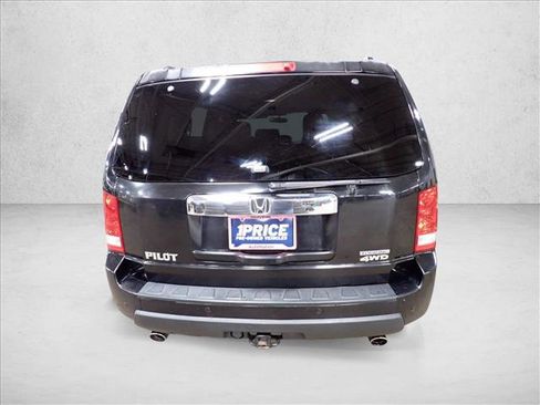 Used 2011 Honda Pilot Touring image 2