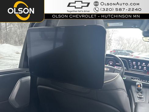 Used 2022 Cadillac Escalade ESV Premium Luxury Platinum image 30