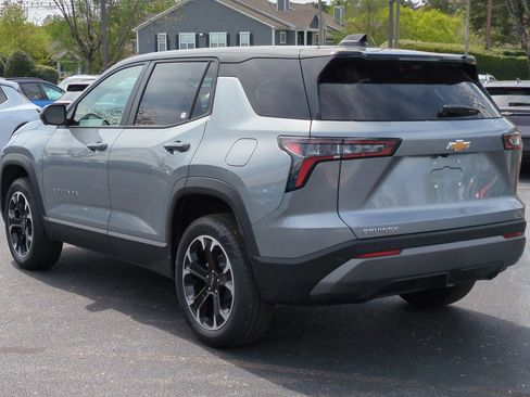 New 2026 Chevrolet Equinox LT FWD image 7