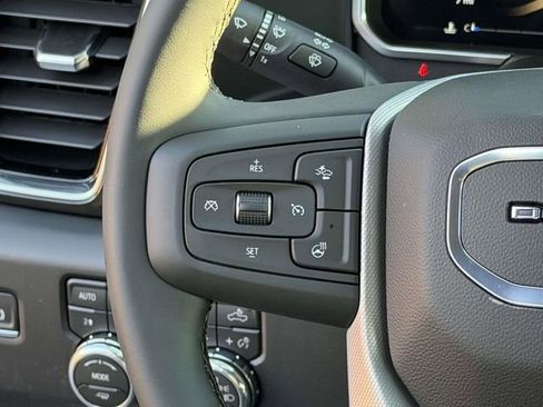 New 2026 GMC Sierra 2500 Denali w/ Denali Reserve Package image 13