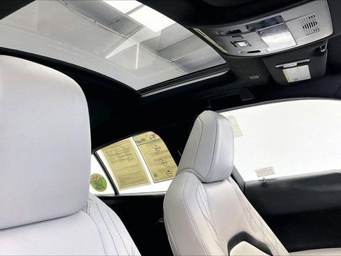 Used 2023 Lexus UX 250h 250h Base w/ Accessory Package (Z2) image 25