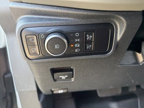 Used 2023 Ford Bronco Badlands image 17