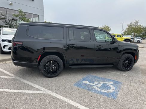 New 2025 Jeep Wagoneer L Series II w/ Convenience Group I image 34