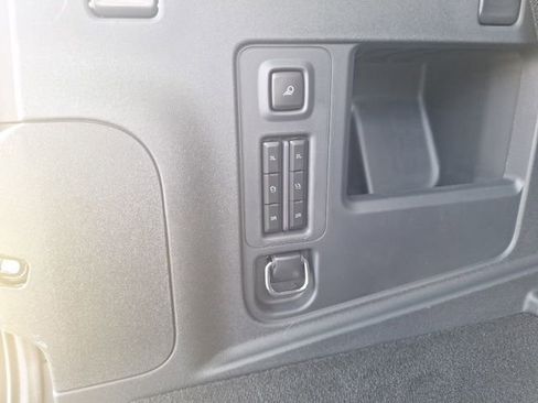 New 2025 Ford Expedition Platinum w/ Driver's Package image 27