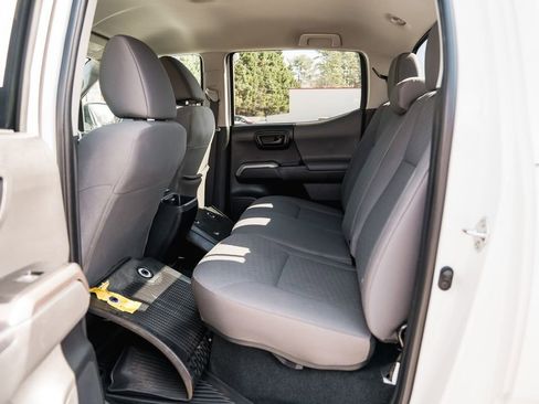 Certified 2023 Toyota Tacoma SR5 w/ Technology Package image 25