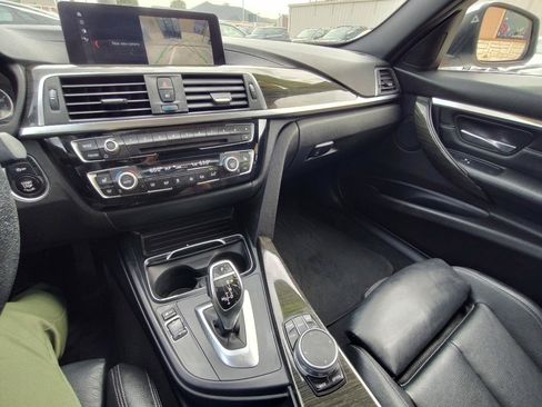 Used 2018 BMW 330i Sedan w/ Convenience Package RWD image 21