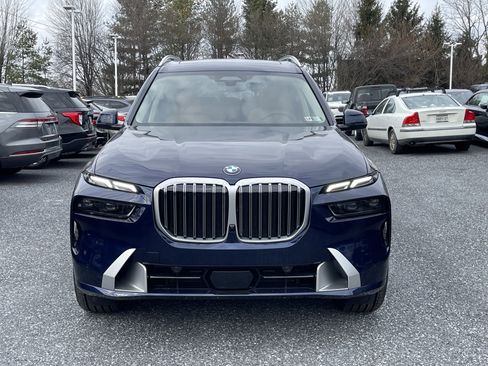 New 2026 BMW X7 xDrive40i w/ Executive Package image 2