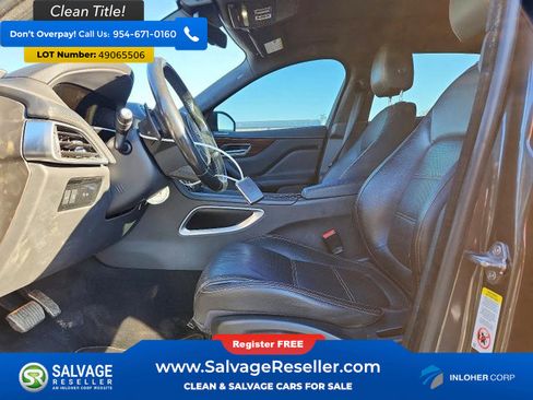 Used 2019 Jaguar F-PACE Prestige AWD/4WD image 9