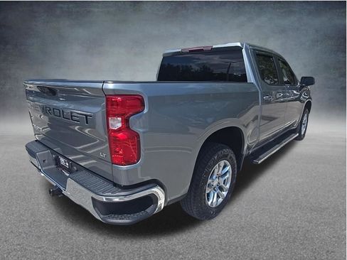 Used 2024 Chevrolet Silverado 1500 LT image 5