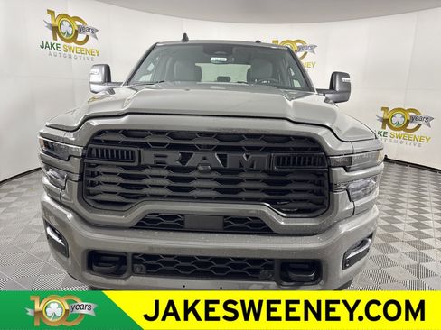 New 2026 RAM 2500 Big Horn AWD/4WD image 3
