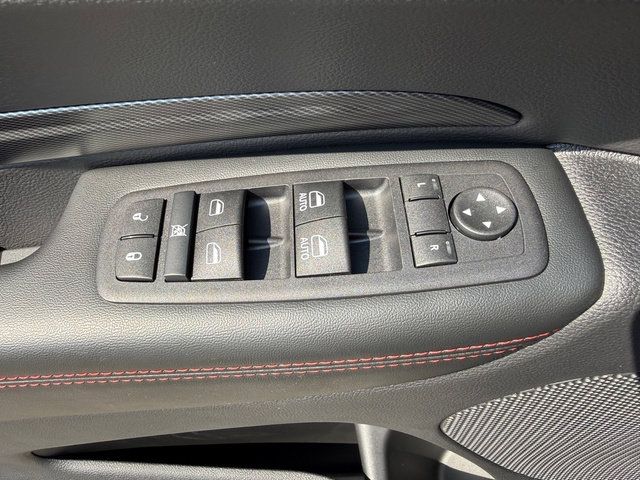 Used 2026 Dodge Durango R/T w/ Blacktop Package AWD/4WD image 13