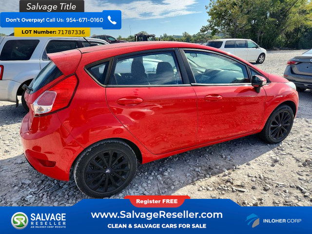 Used 2014 Ford Fiesta SE w/ Equipment Group 201A FWD image 4