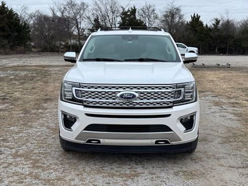 Used 2019 Ford Expedition Platinum image 8