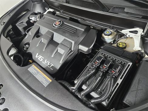 Used 2015 Cadillac SRX Performance image 18