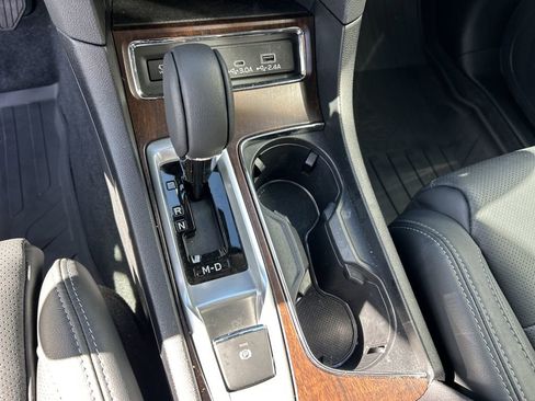 Certified 2025 Subaru Ascent Touring w/ Popular Package #2 image 27