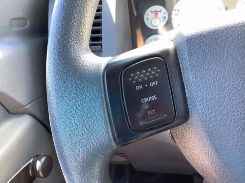 Used 2008 Dodge Ram 2500 Truck ST w/ Popular Equipment Group AWD/4WD image 45